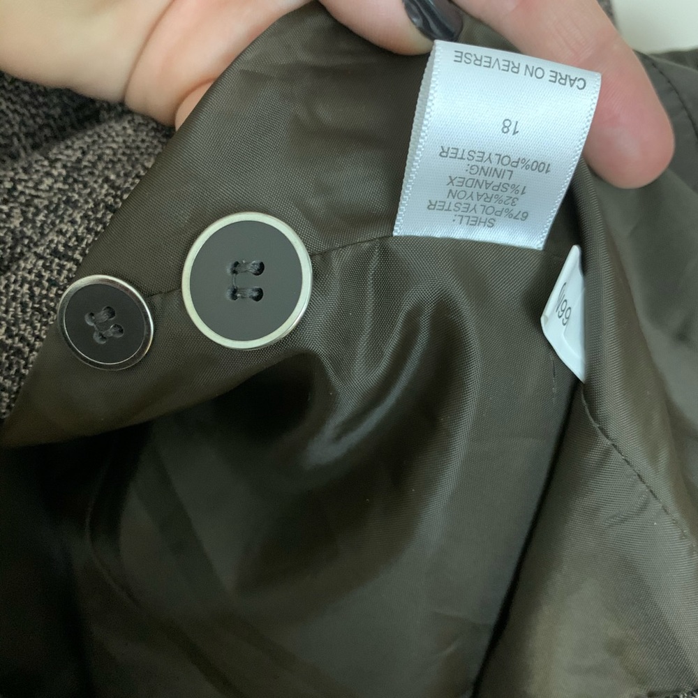New York & Company woman’s blazer size 18 - Picture 5 of 6
